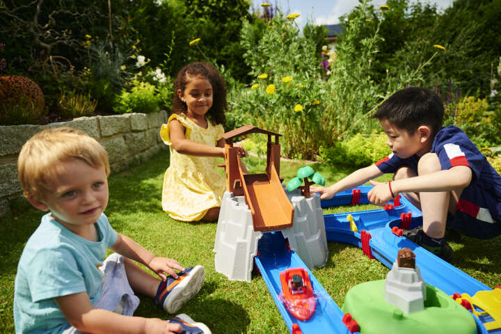 AquaPlay Adventure Land